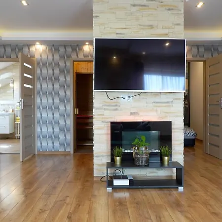 Alkantara アパート フシャヌフ